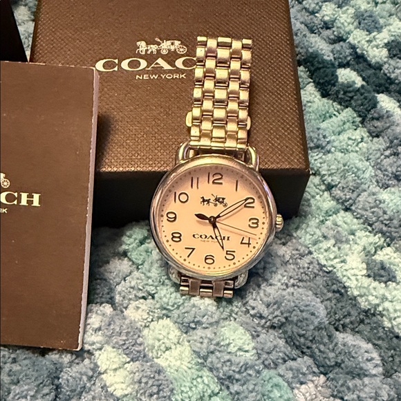 Coach Watch/ Silver-Tone Watch with White Dial main image 2